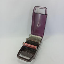 Органайзер / ящик для хранения аудио кассет (10 штук). Пластик, трещинка на крышке. СССР